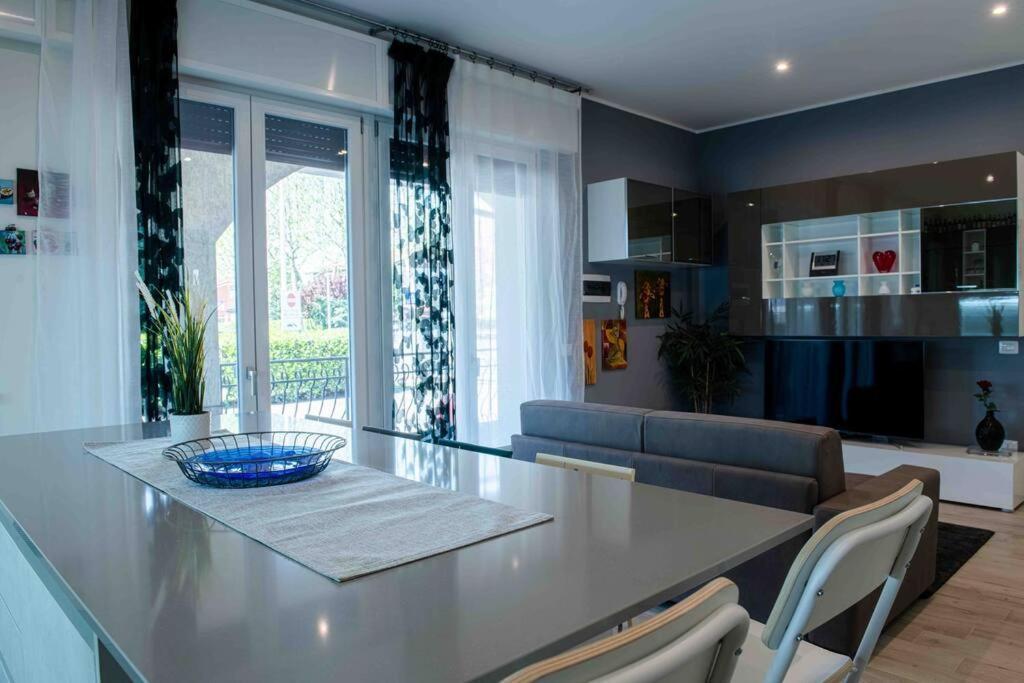Ferienwohnung Near Orio Center2Br The Quiet And Relaxing House Azzano San Paolo Exterior foto